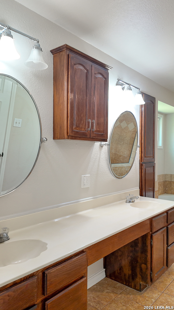7103 Warrior Trail San Antonio TX 78244