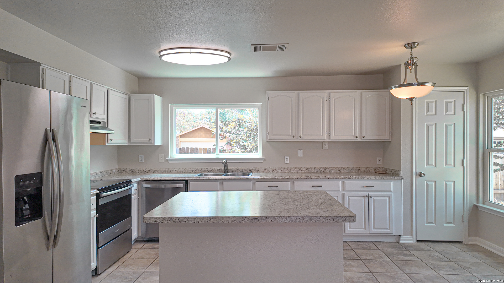 7103 Warrior Trail San Antonio TX 78244
