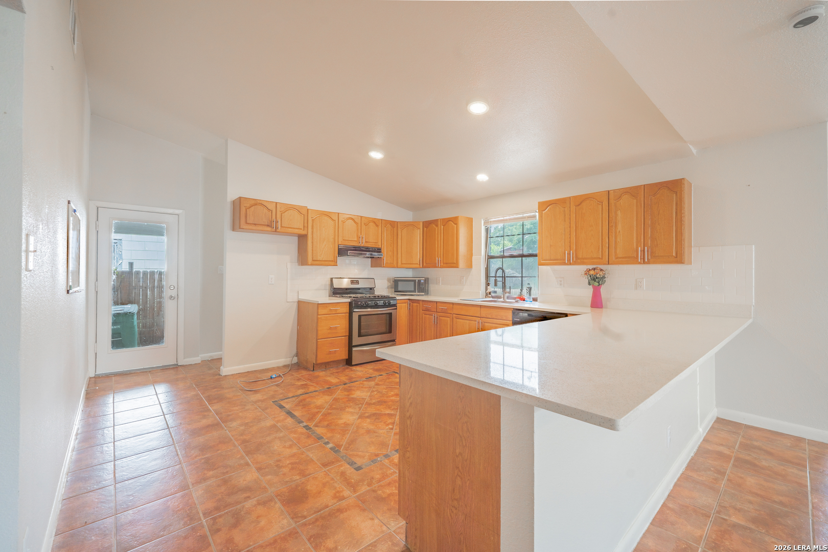 226 Edge Avenue San Antonio TX 78223