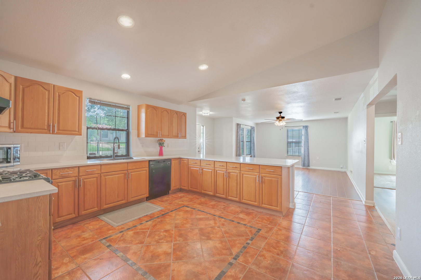 226 Edge Avenue San Antonio TX 78223
