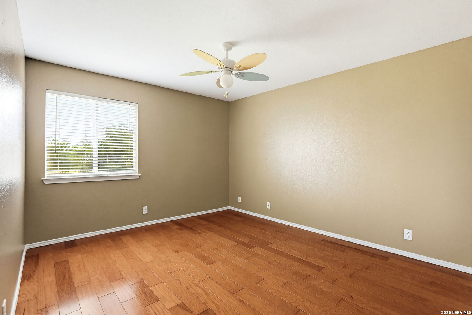 9139 Laguna Hills Selma TX 78154