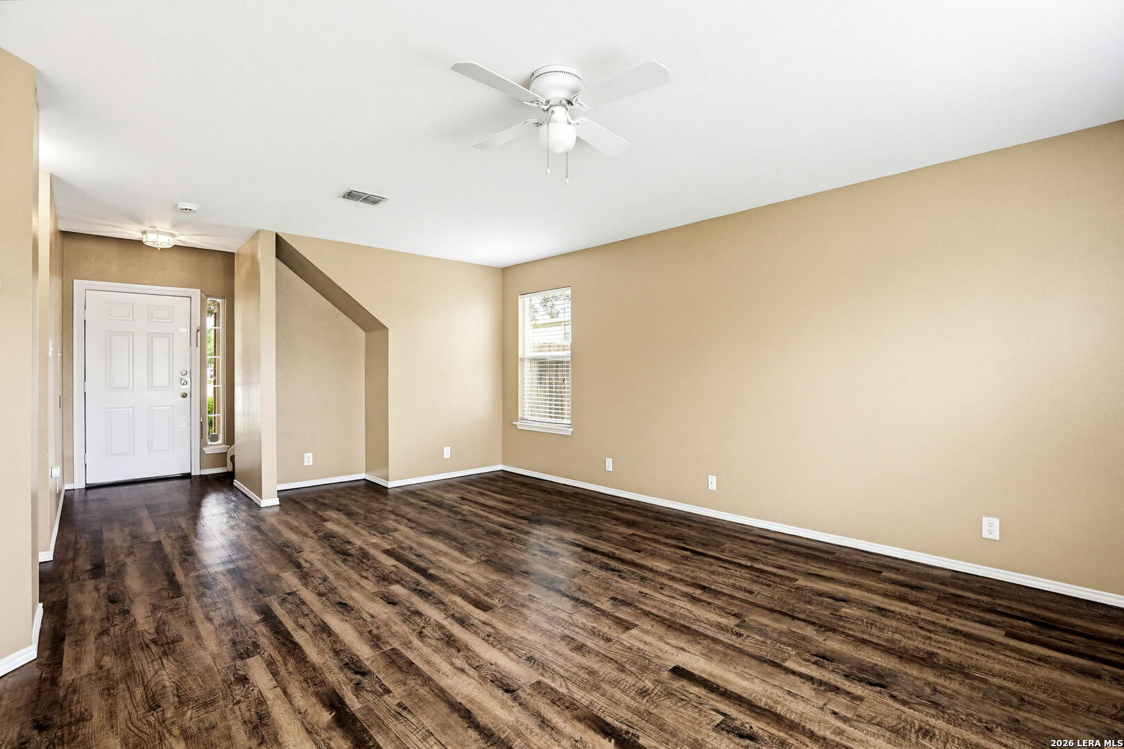 9139 Laguna Hills Selma TX 78154