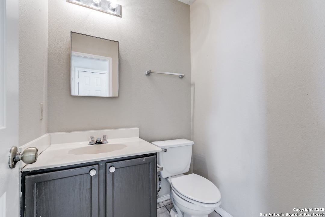 1210 Crossing Oaks San Antonio TX 78253