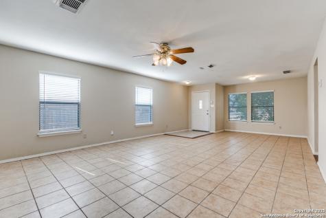 1210 Crossing Oaks San Antonio TX 78253