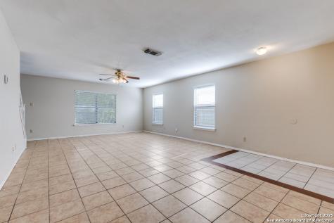 1210 Crossing Oaks San Antonio TX 78253