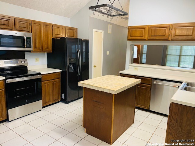 2538 Montebello San Antonio TX 78259