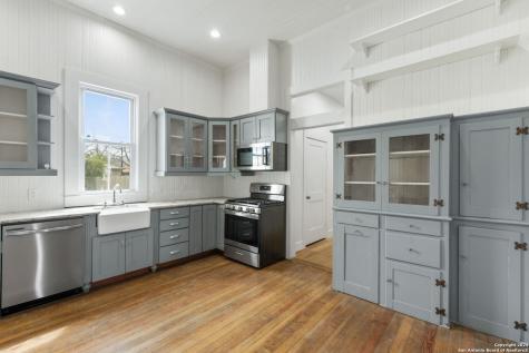 303 James Street Boerne TX 78006