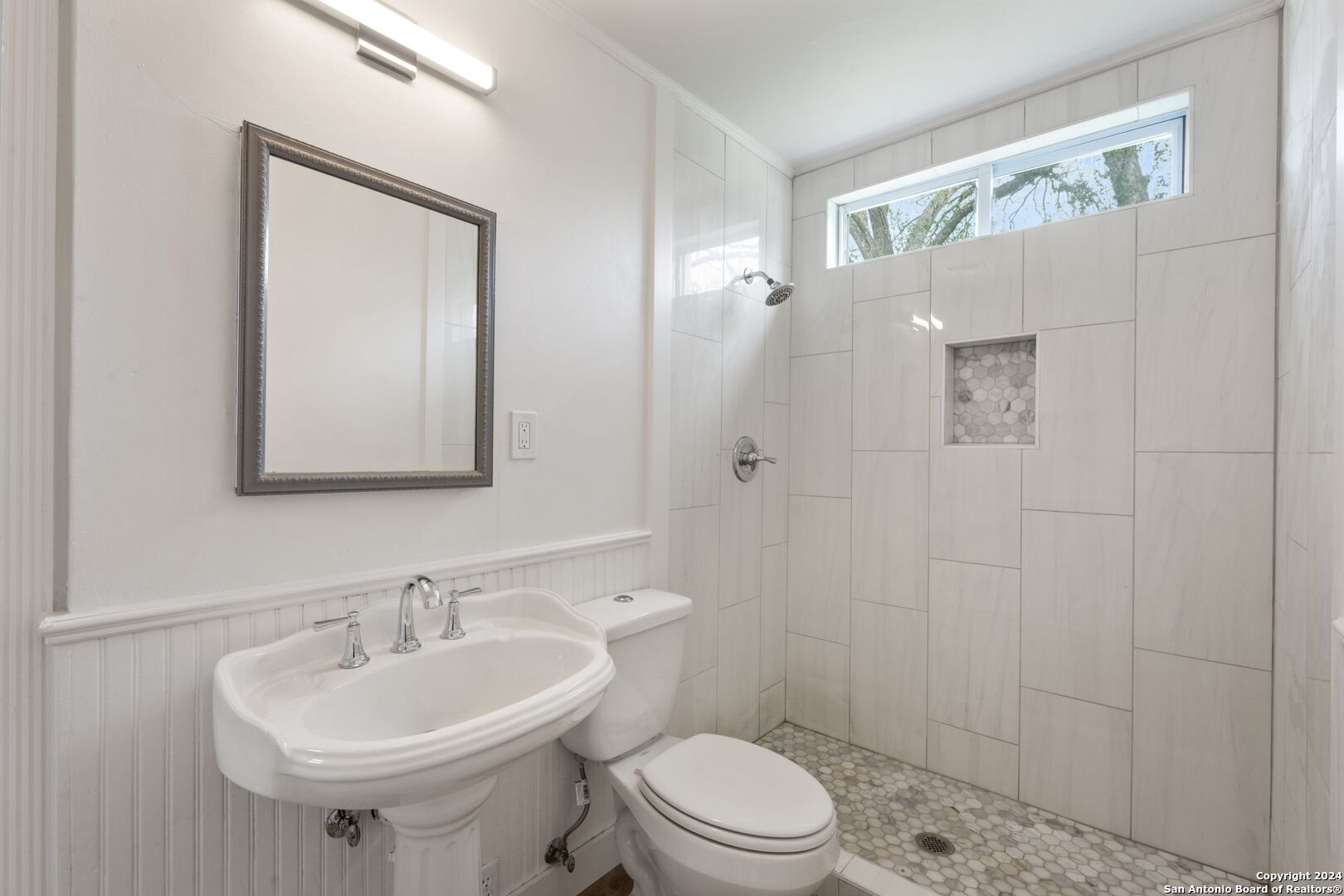 303 James Street Boerne TX 78006