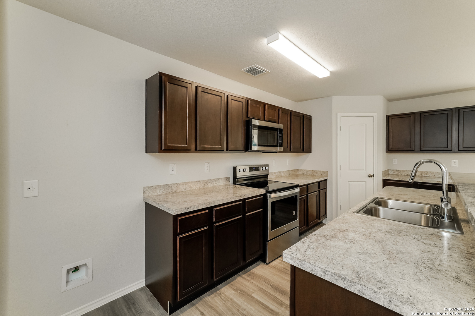 2354 Applewhite Meadow San Antonio TX 78224