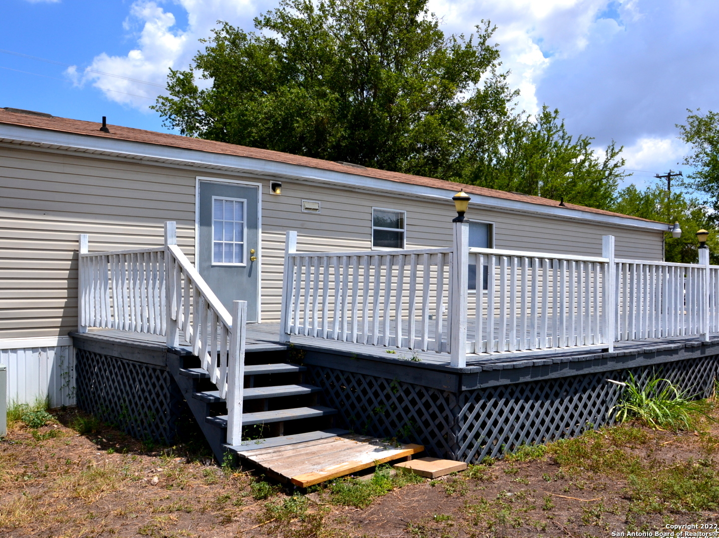 145 County Road 3821 San Antonio TX 78253