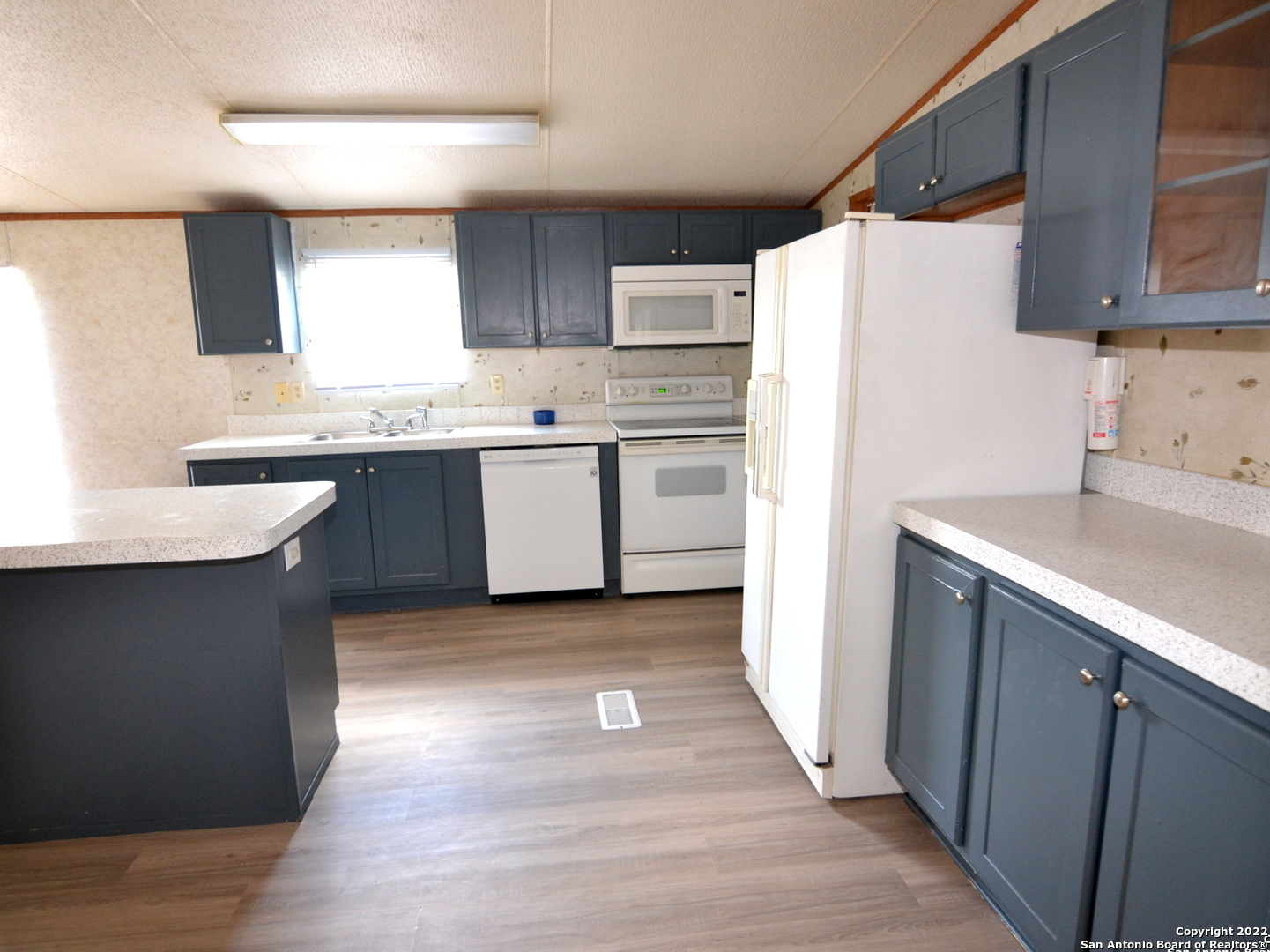 145 County Road 3821 San Antonio TX 78253