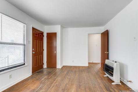 142 Helena Street San Antonio TX 78204