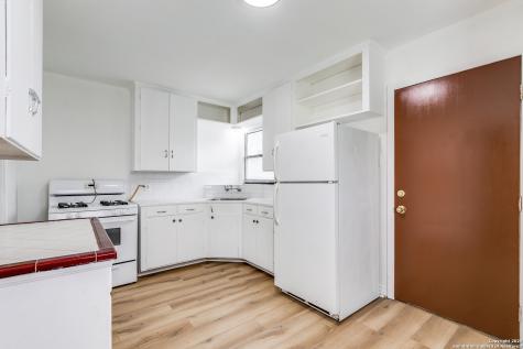 142 Helena Street San Antonio TX 78204