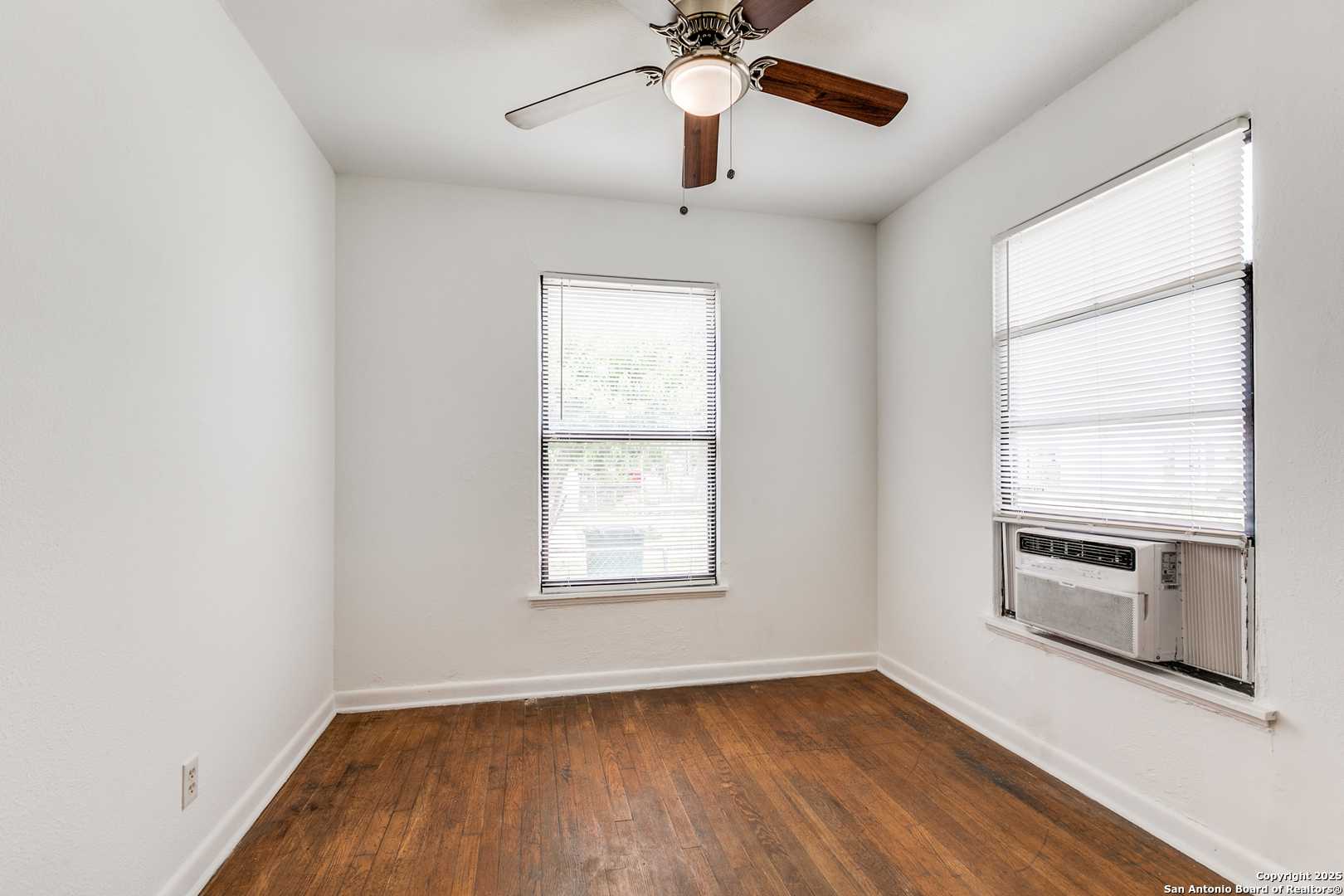 142 Helena Street San Antonio TX 78204