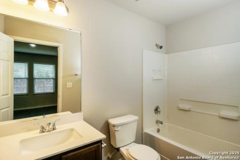 5903 Camier Cove San Antonio TX 78218