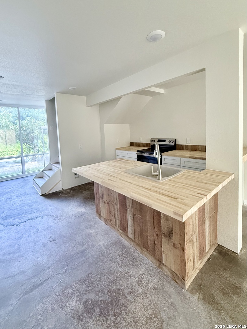935 Eventide San Antonio TX 78209