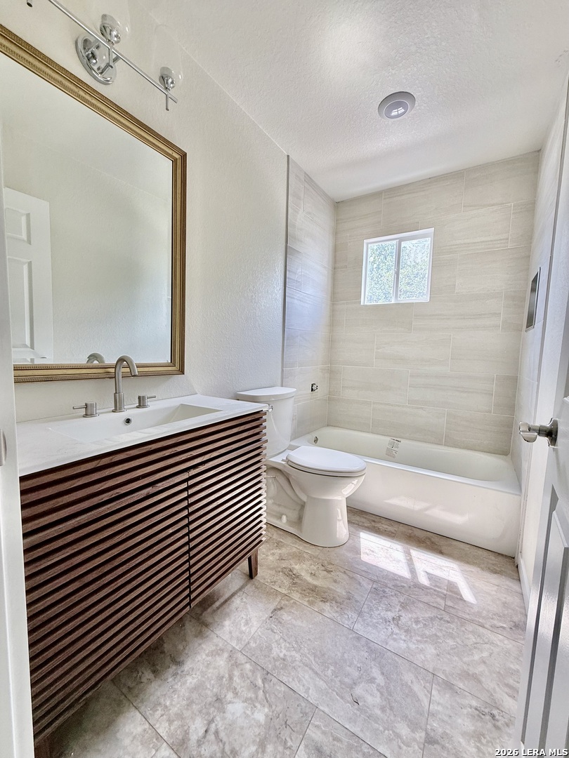 935 Eventide San Antonio TX 78209