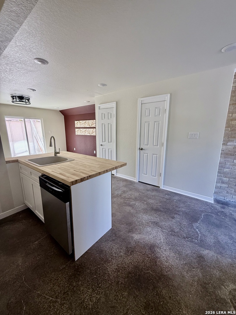 935 Eventide San Antonio TX 78209