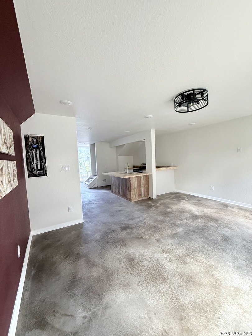 935 Eventide San Antonio TX 78209