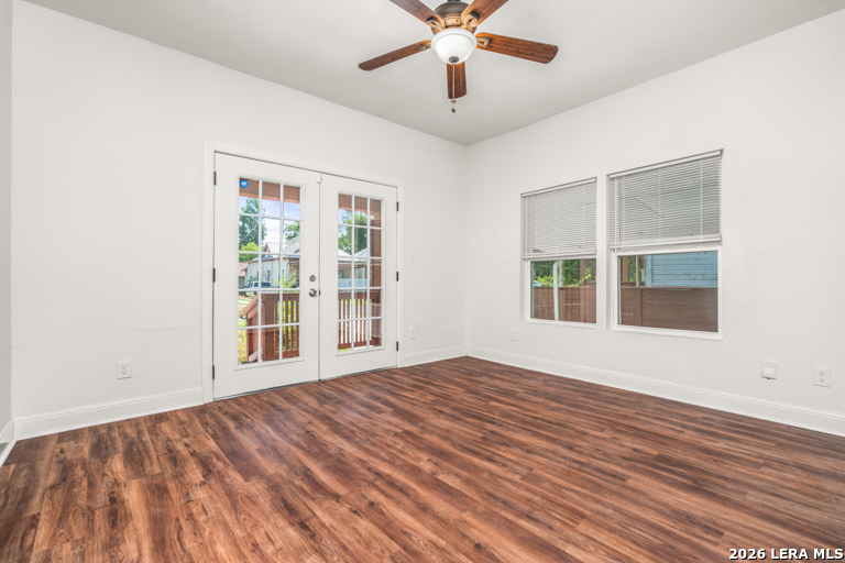 115 Saint Charles San Antonio TX 78202