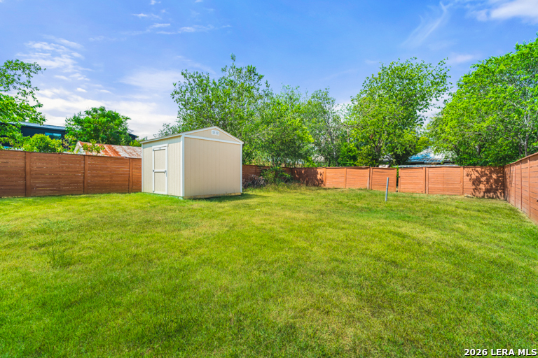 115 Saint Charles San Antonio TX 78202
