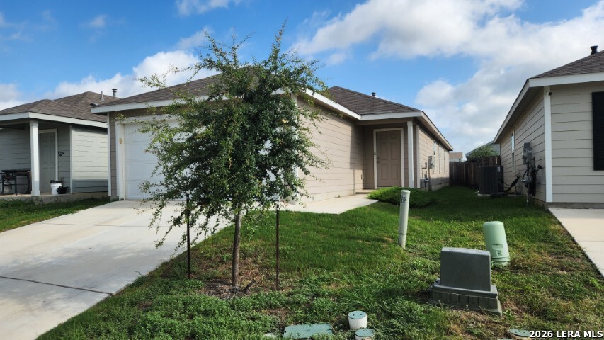13869 Llama Place San Antonio TX 78252
