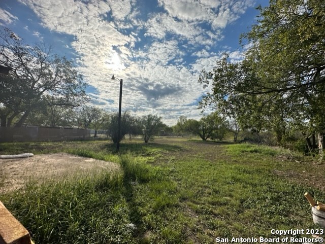 546 W Petaluma Boulevard San Antonio TX 78221