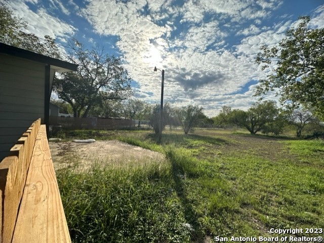 546 W Petaluma Boulevard San Antonio TX 78221