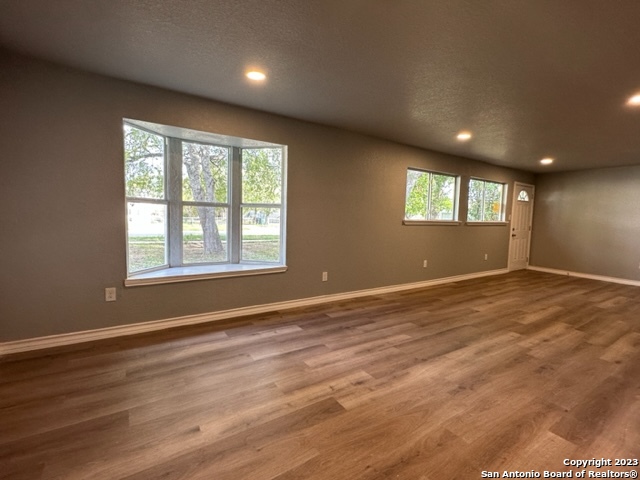 546 W Petaluma Boulevard San Antonio TX 78221
