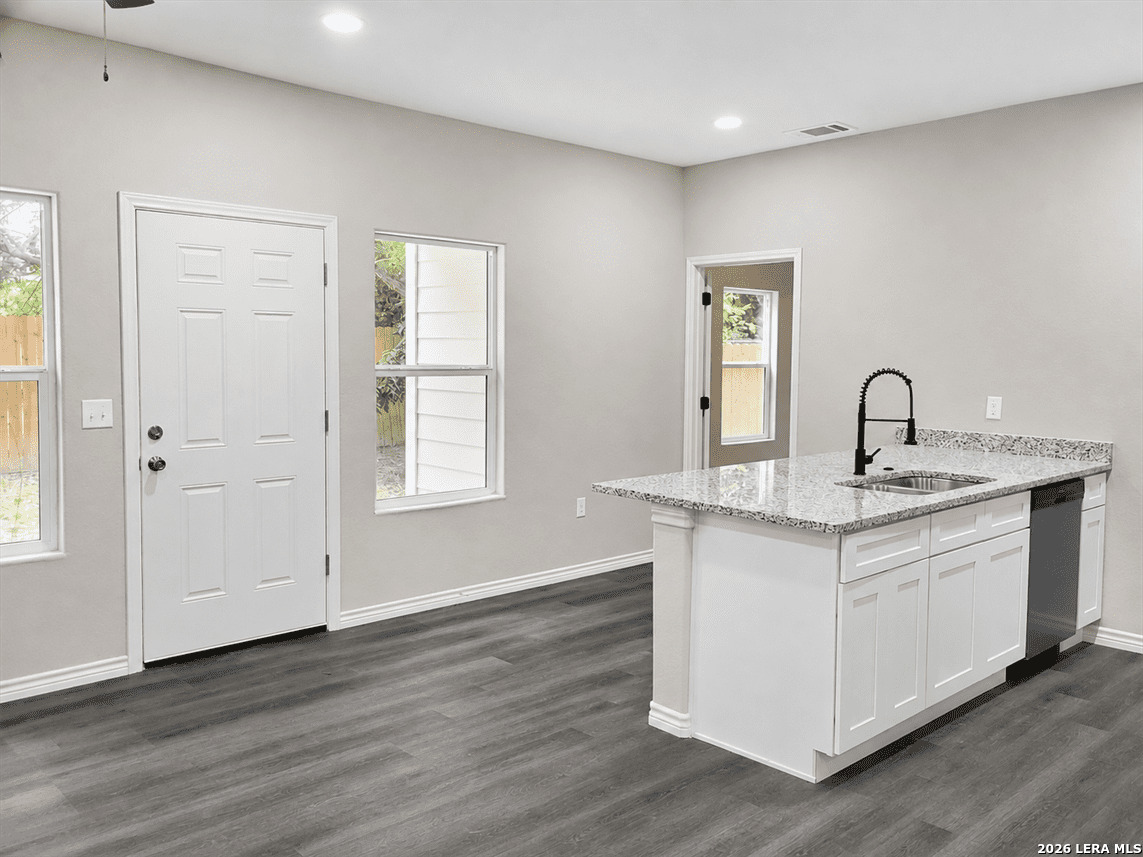 7602 Windsor Oaks San Antonio TX 78239