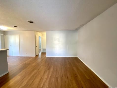 5225 Meadow Field San Antonio TX 78250