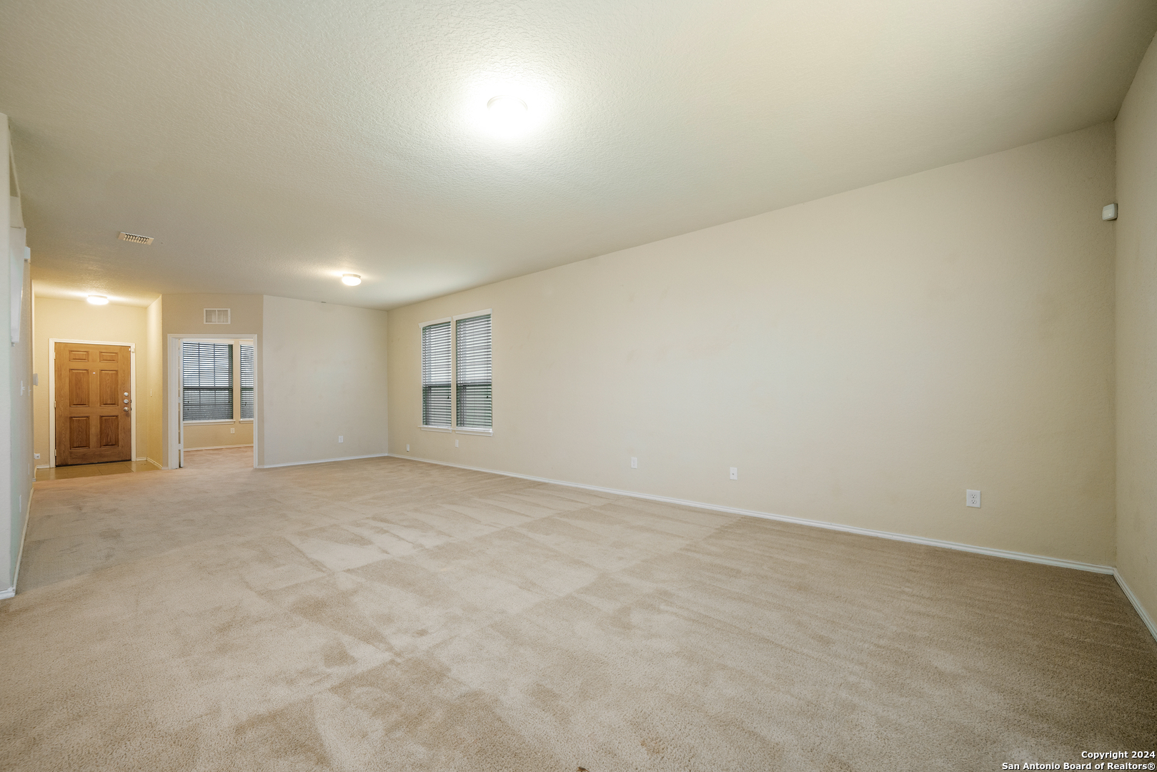 2415 Camberly View Converse TX 78109