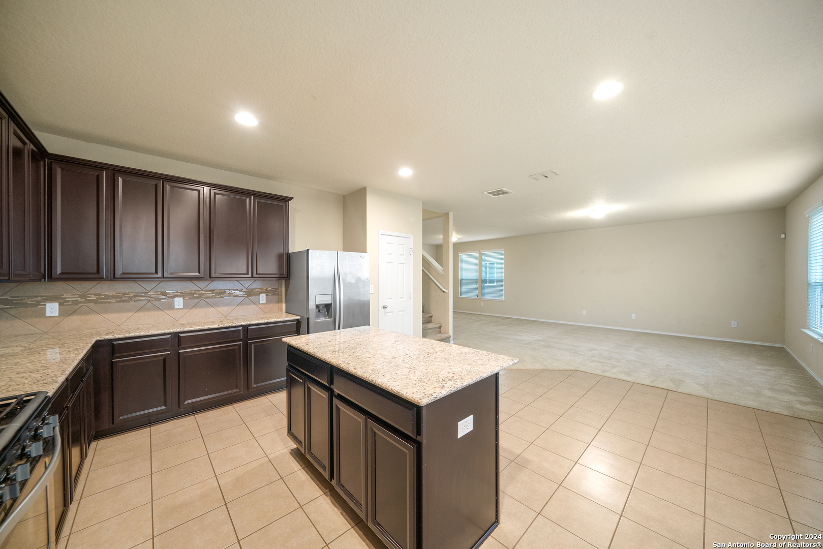 2415 Camberly View Converse TX 78109