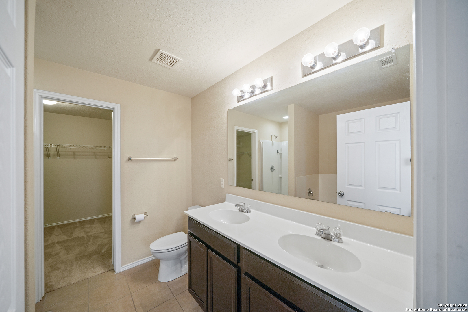 2415 Camberly View Converse TX 78109