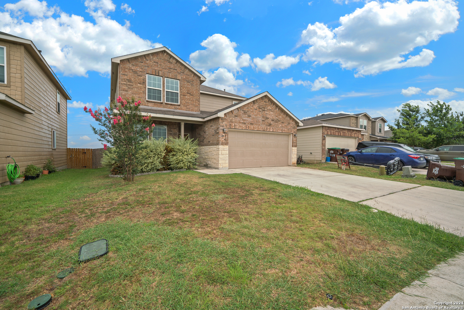 2415 Camberly View Converse TX 78109