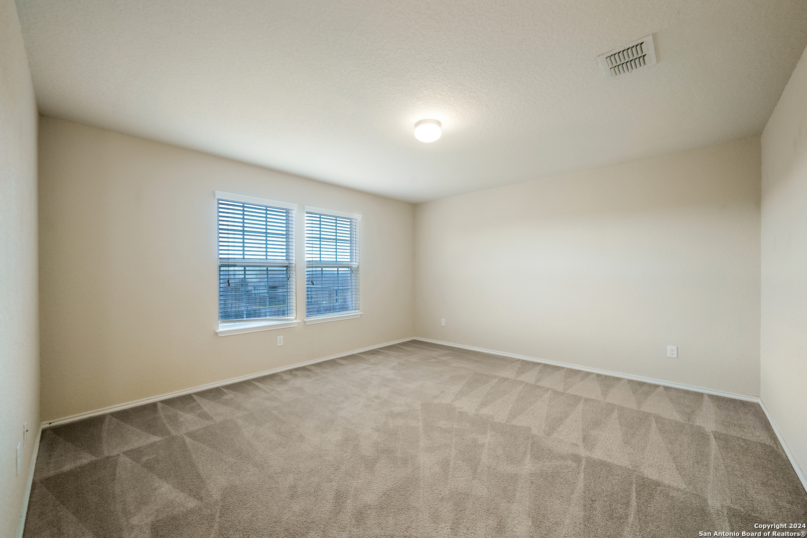 2415 Camberly View Converse TX 78109