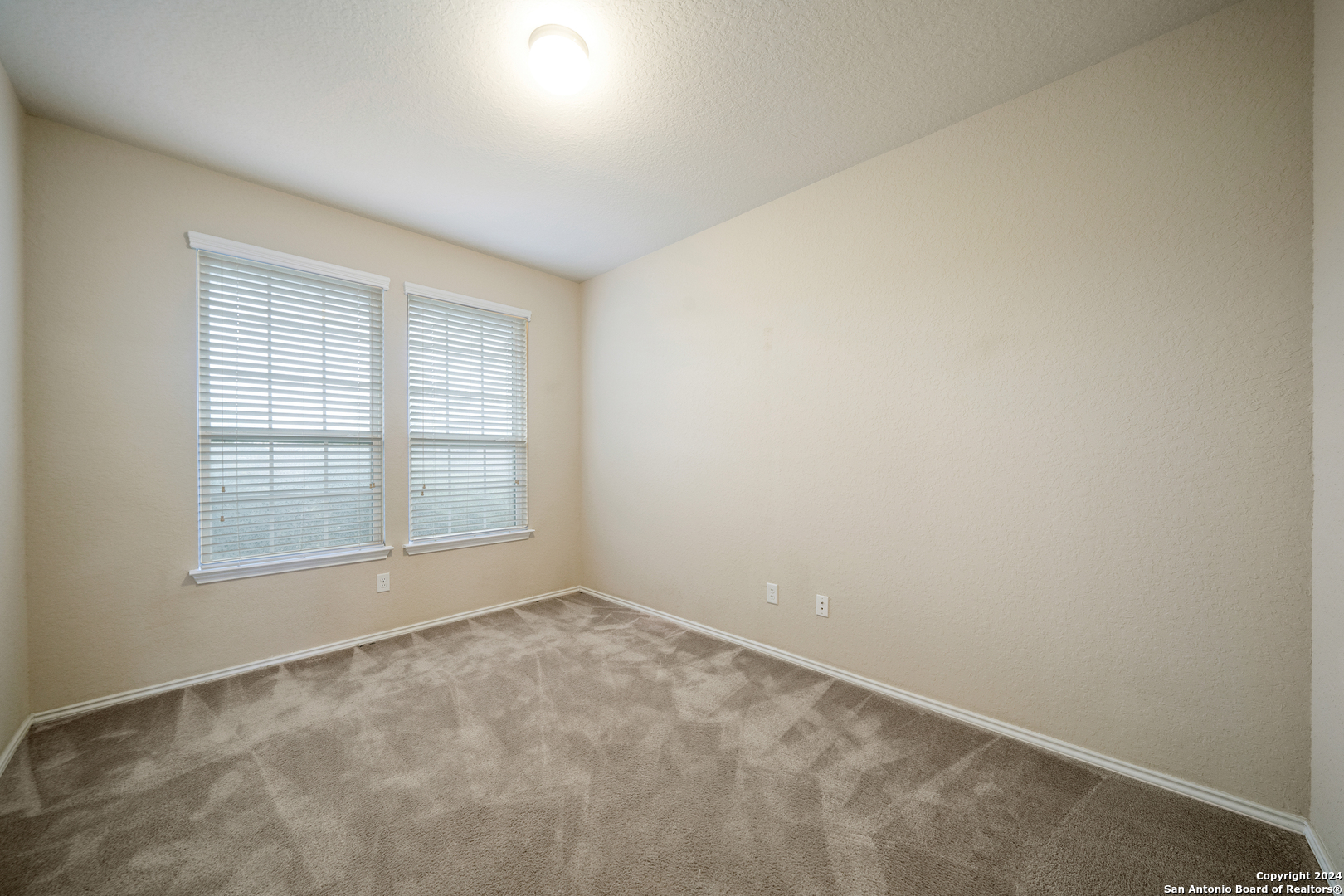 2415 Camberly View Converse TX 78109