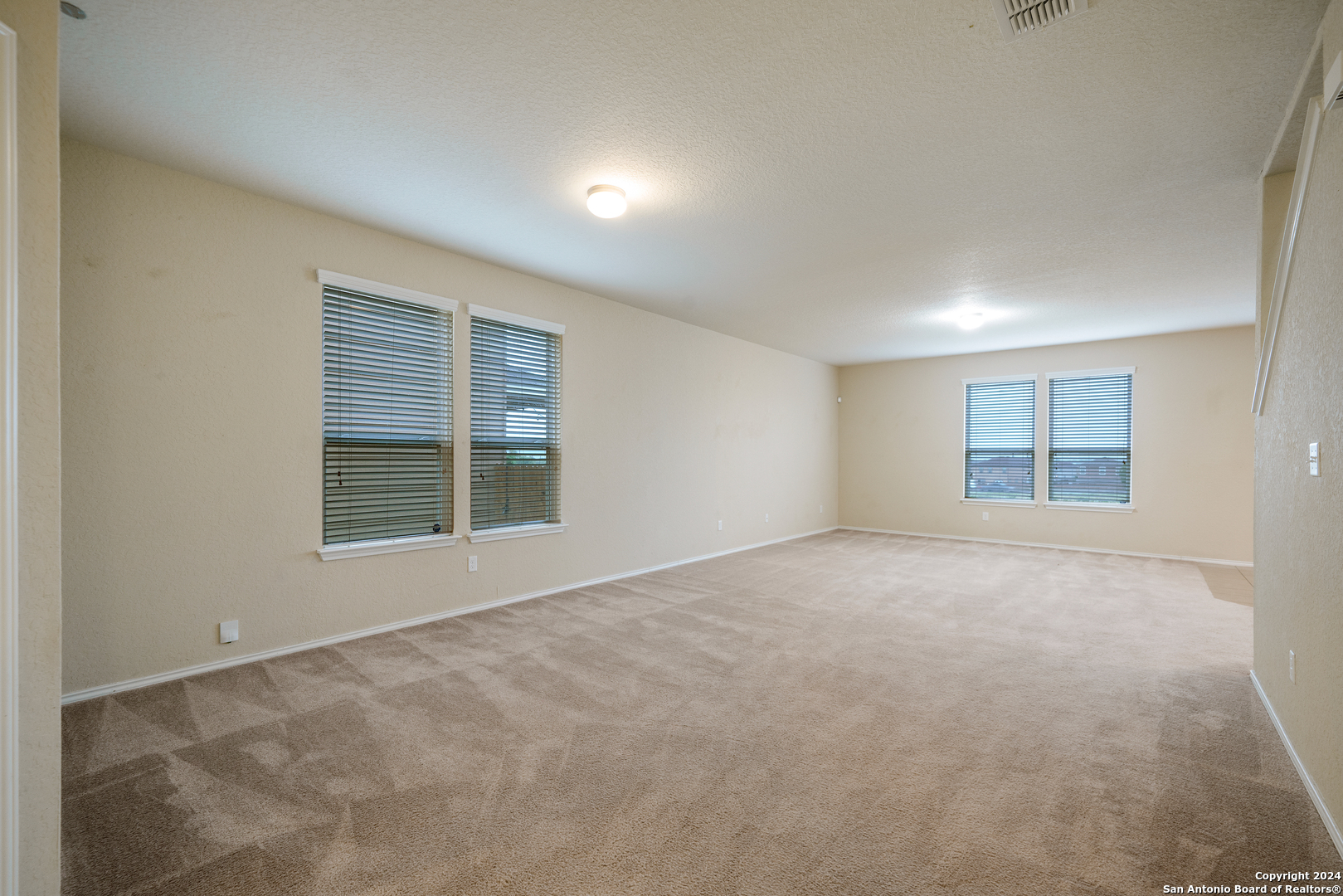 2415 Camberly View Converse TX 78109