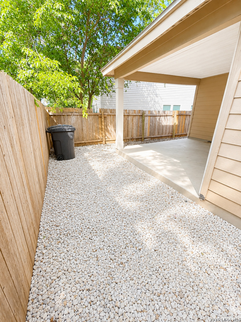 10 Bedford Bay San Antonio TX 78239