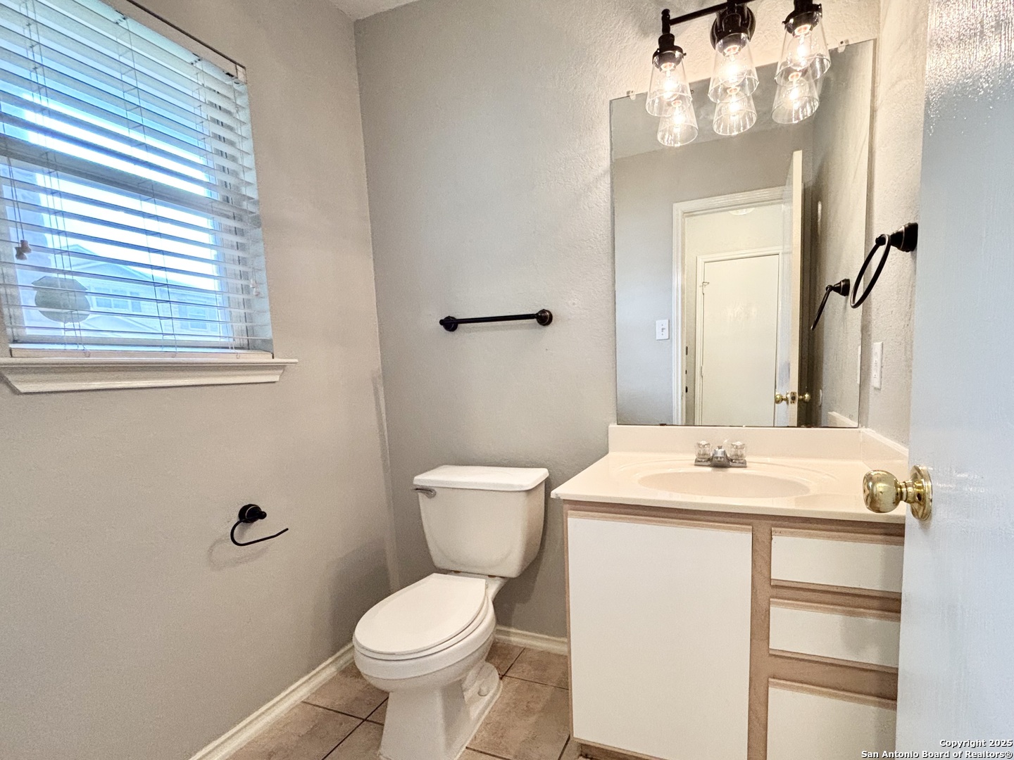10 Bedford Bay San Antonio TX 78239
