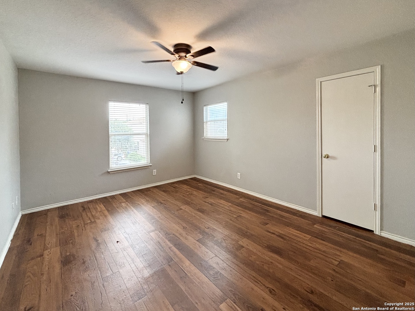 10 Bedford Bay San Antonio TX 78239