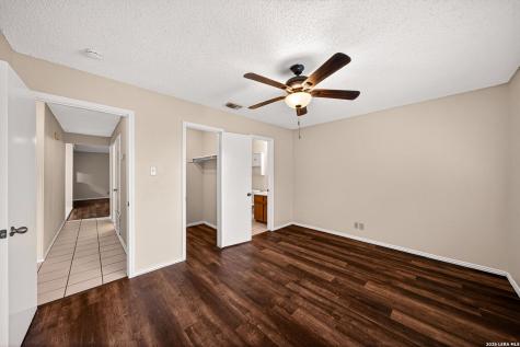 5630 Rose Dawn San Antonio TX 78250