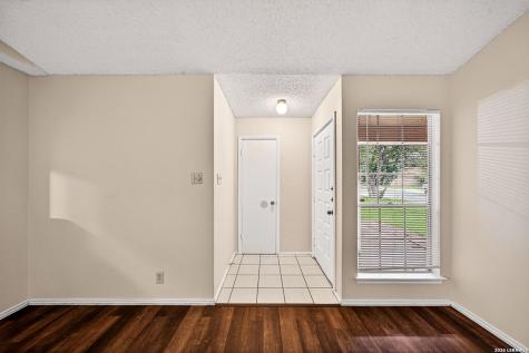 5630 Rose Dawn San Antonio TX 78250