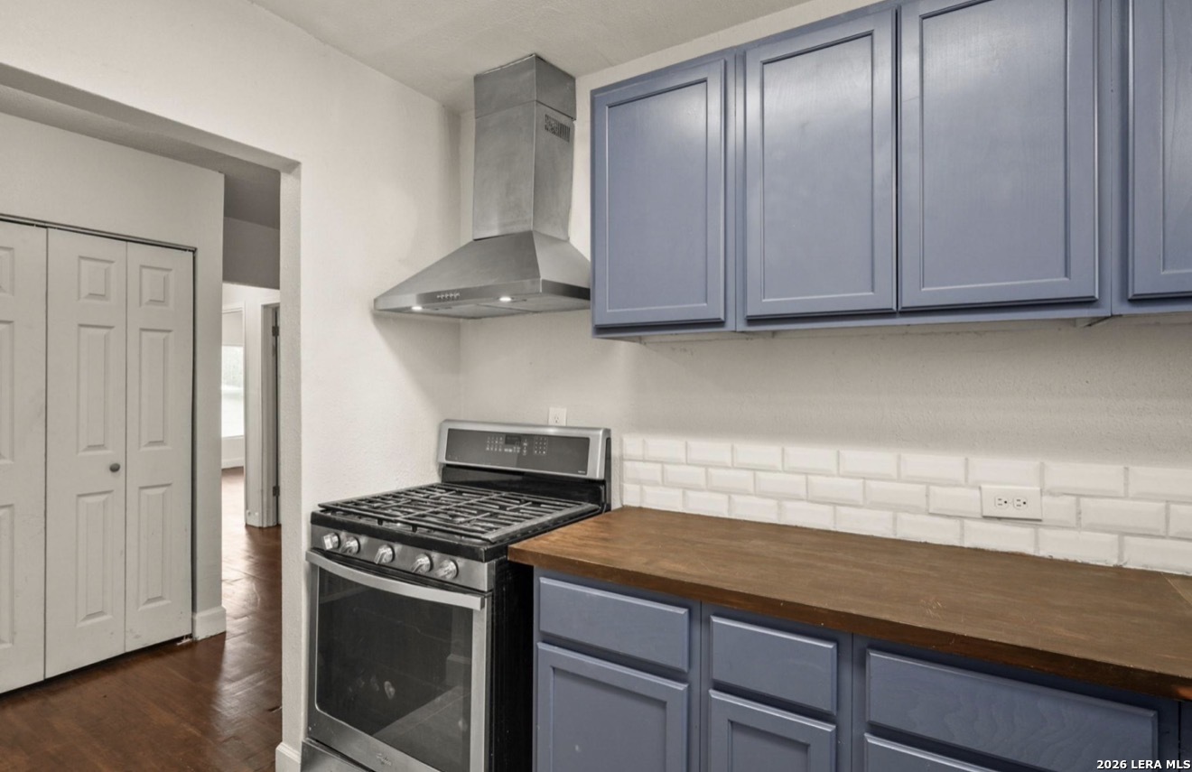 2303 Burnet Street San Antonio TX 78202