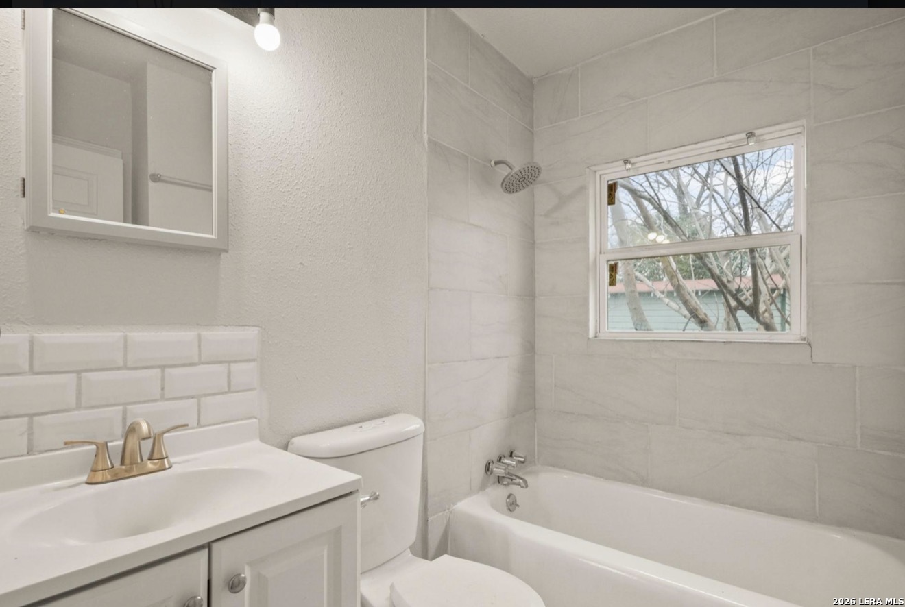 2303 Burnet Street San Antonio TX 78202