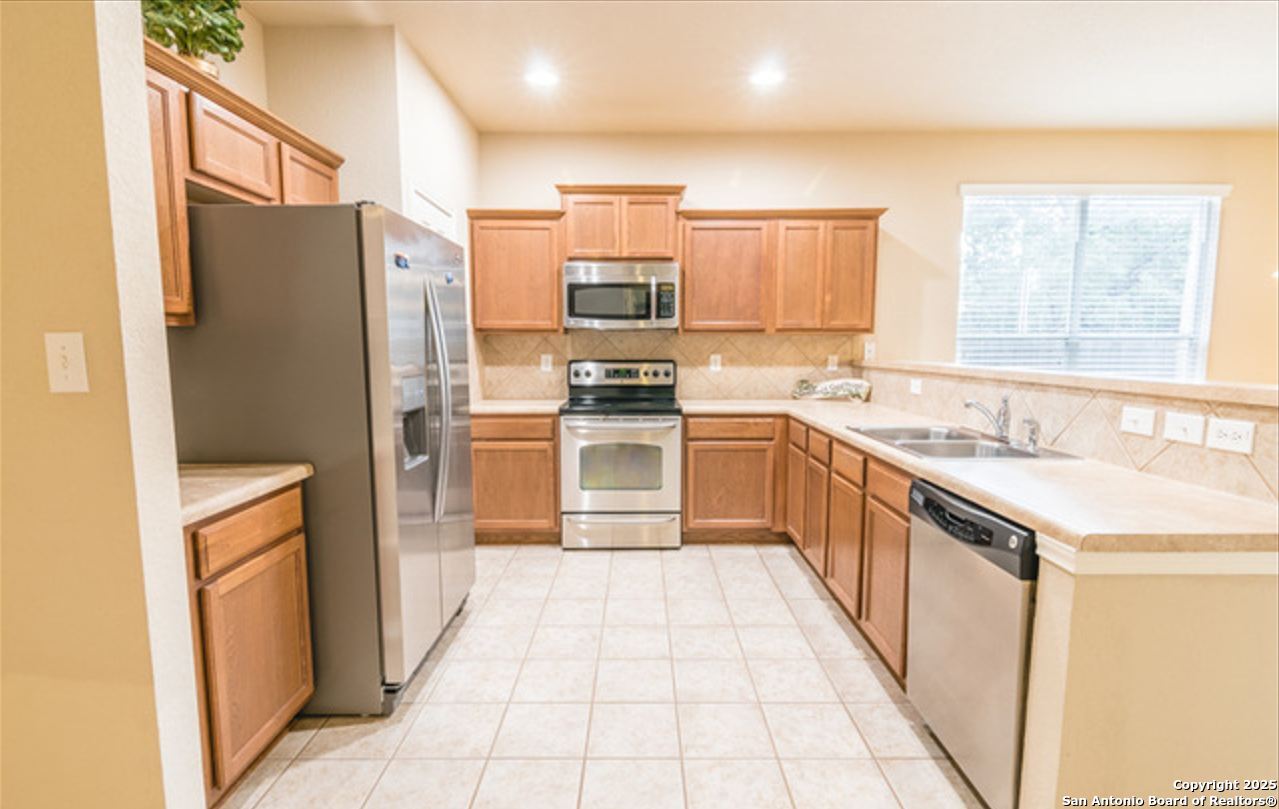 2518 Silverton Wind San Antonio TX 78261