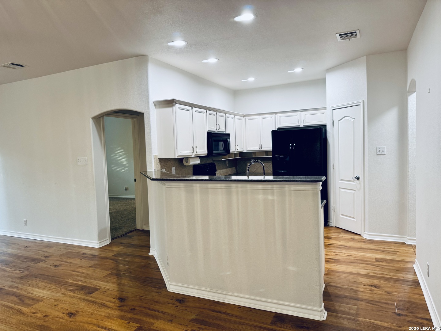 107 Eagle Vail San Antonio TX 78258