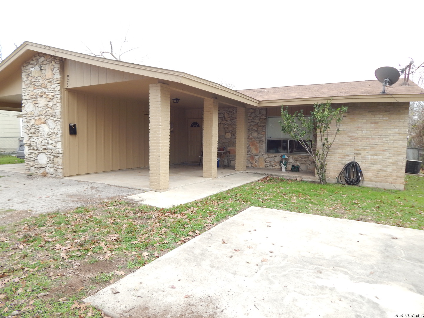 923 Eikel New Braunfels TX 78130