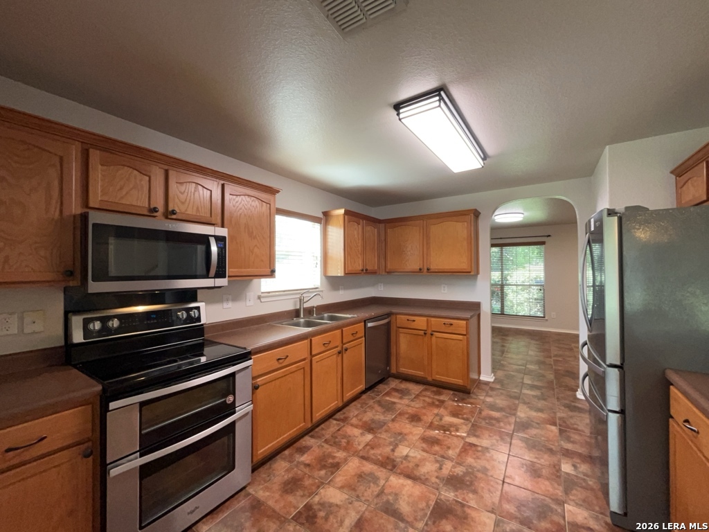 10810 Arabian Sands San Antonio TX 78254