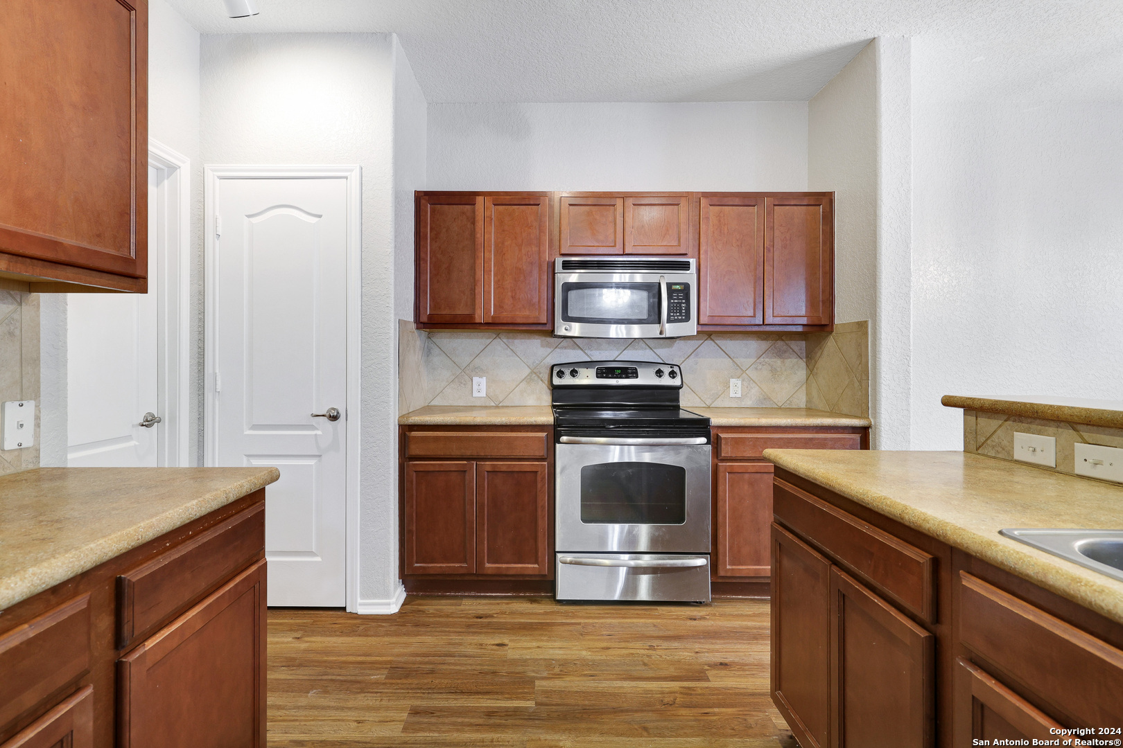 8511 Pecan Cross San Antonio TX 78240